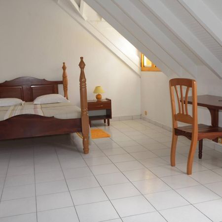 Maison Duplex Josué vue sur Marina Grand-Bourg  Extérieur photo